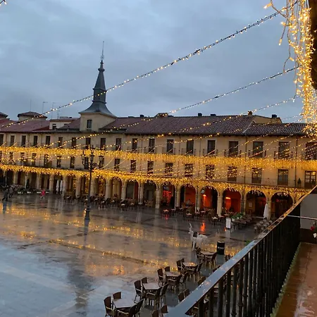 Arquitecto De La Vida - Plaza Mayor 3*