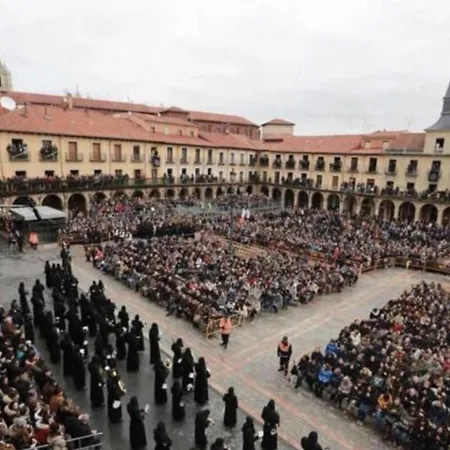 Konukevi Arquitecto De La Vida - Plaza Mayor