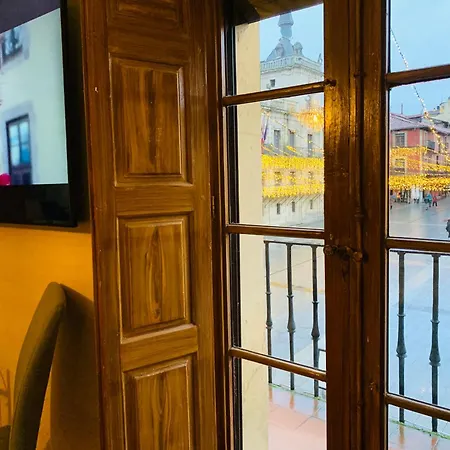 Arquitecto De La Vida - Plaza Mayor 게스트하우스 3*