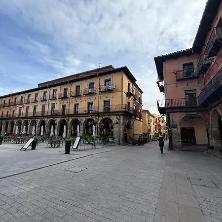 Konukevi Arquitecto De La Vida - Plaza Mayor 3*