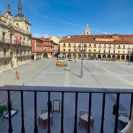 Arquitecto De La Vida - Plaza Mayor 3*