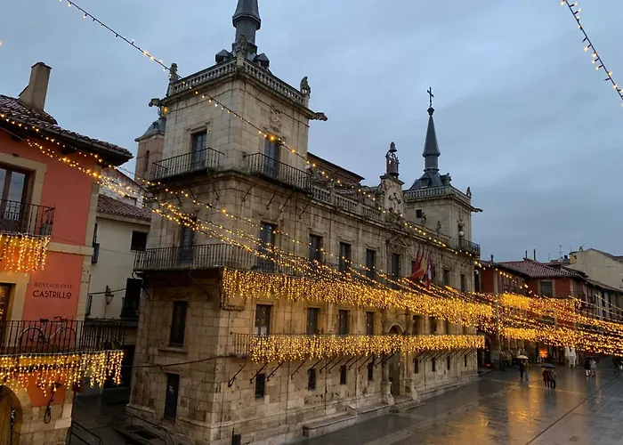Гостевой дом Arquitecto De La Vida - Plaza Mayor 3*
