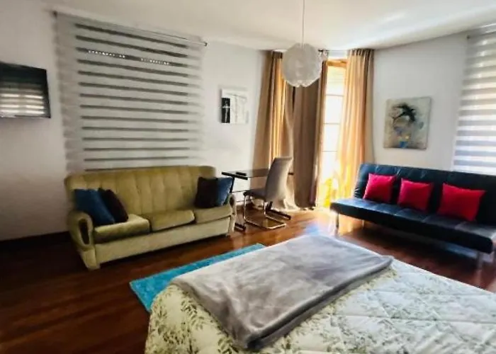 Arquitecto De La Vida - Plaza Mayor Gæstehus León