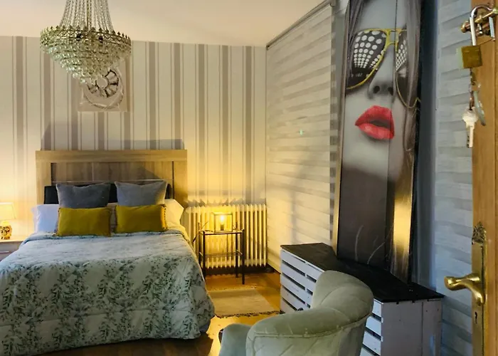 Arquitecto De La Vida - Plaza Mayor 게스트하우스 3*