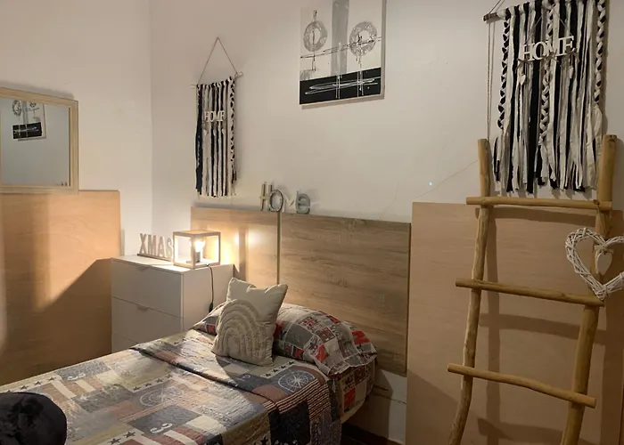 Arquitecto De La Vida - Plaza Mayor Gæstehus León